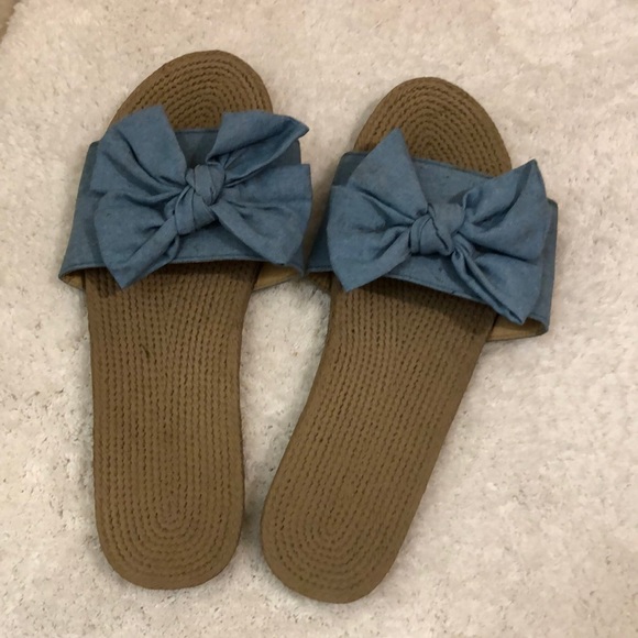 Jean Bow Strap Sandals Size 8 - Picture 1 of 1